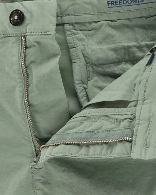 BERMUDAS VERDE CLARO NORTH SAILS